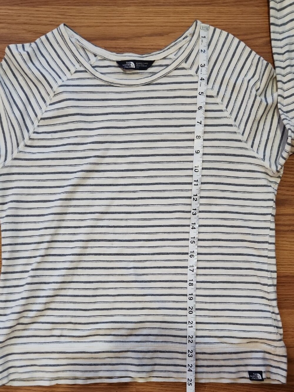The North Face Women's Cotton Long  Sleeve Shirt Sz L